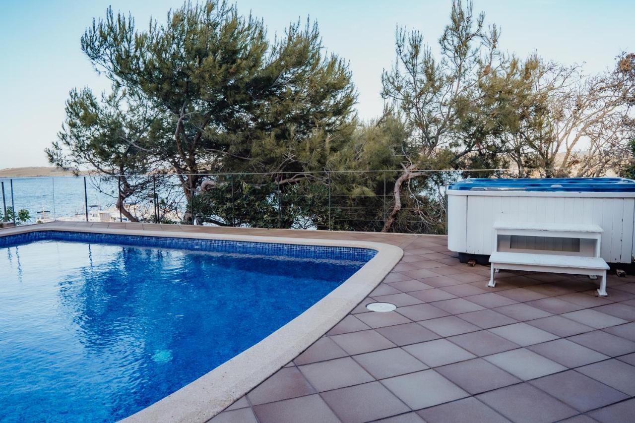 Menurka - Port D'Addaia Villa Exterior photo